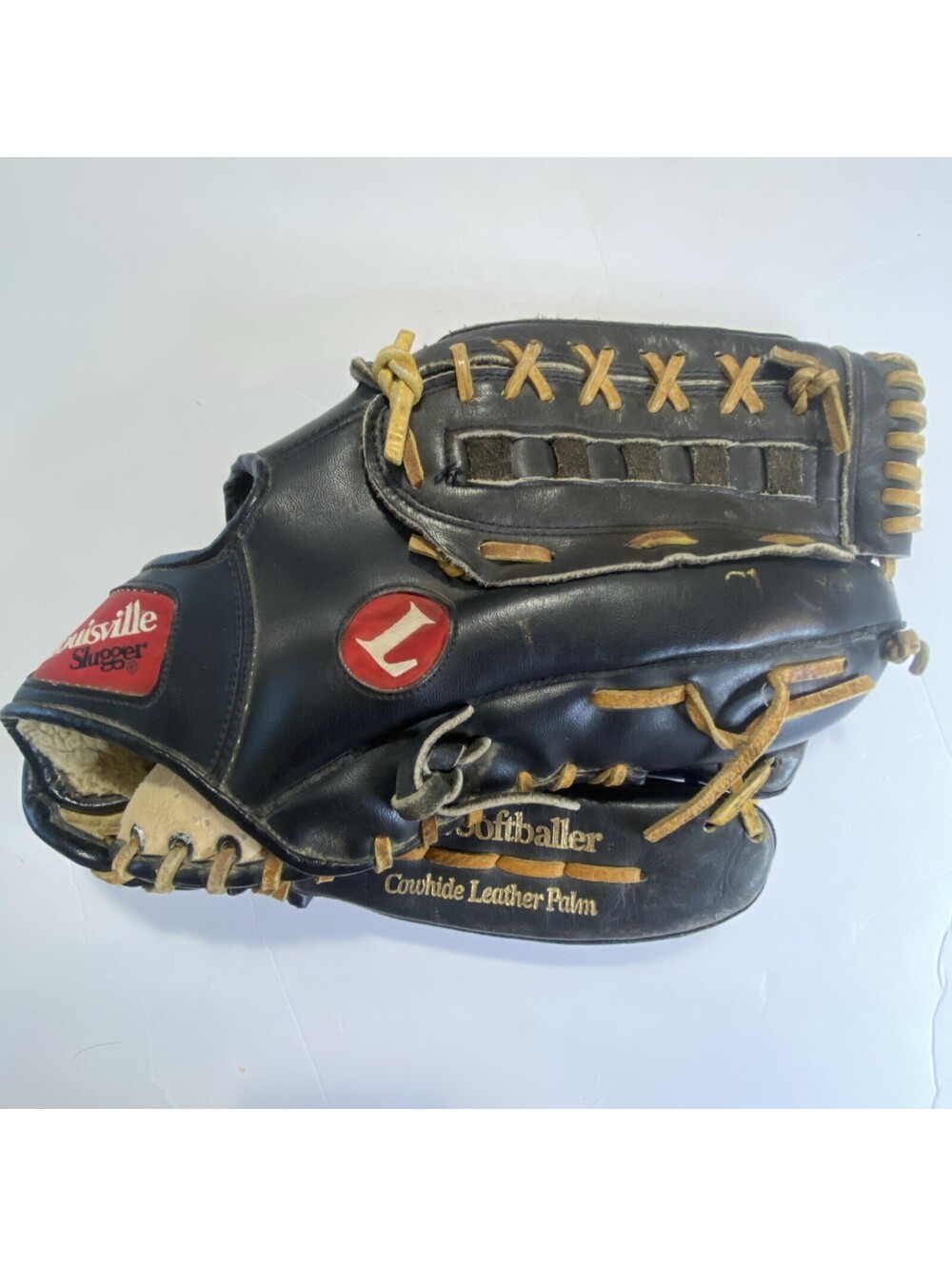 Louisville Slugger "The Softballer" 13.5" HBG9BT Black Softball Glove RHT